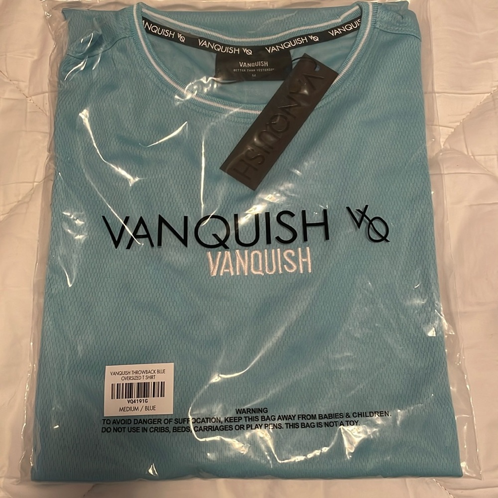 Brand new in package men’s oversized tee vanquish